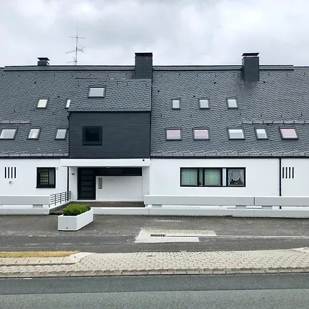 Moderne Snow & Bike 2-4 Personen Direkt Am Skilift Und In Der Naehe Des Bikeparks * Winterberg