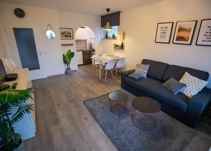 Moderne Snow & Bike 2-4 Personen Direkt Am Skilift Und In Der Naehe Des Bikeparks Appartement Winterberg